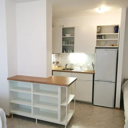 Pozitiv Byala Apartman *