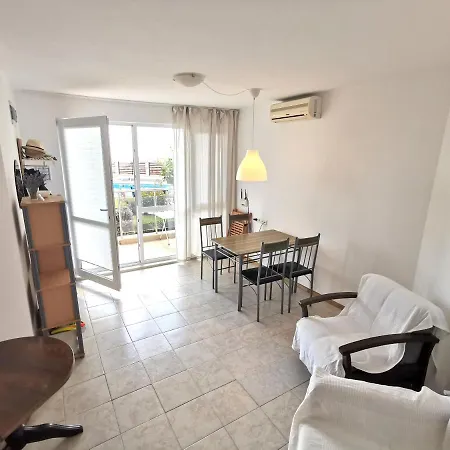 Pozitiv Byala Apartman *